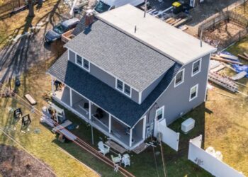 Exterior Home Renovation in Hanson Massachusetts — MassTech